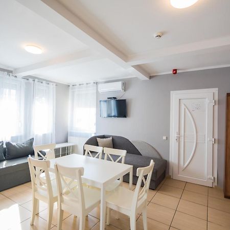 Riviera Apartmanhaz Siofok Ngoại thất bức ảnh