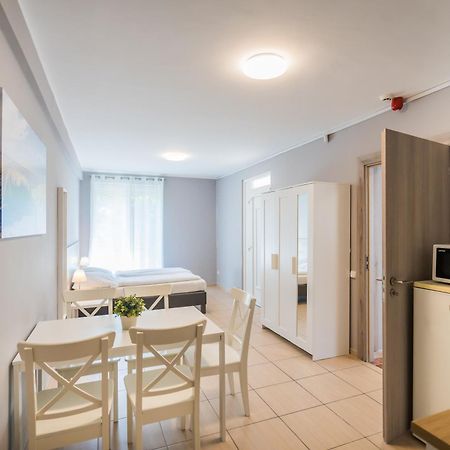 Riviera Apartmanhaz Siofok Ngoại thất bức ảnh