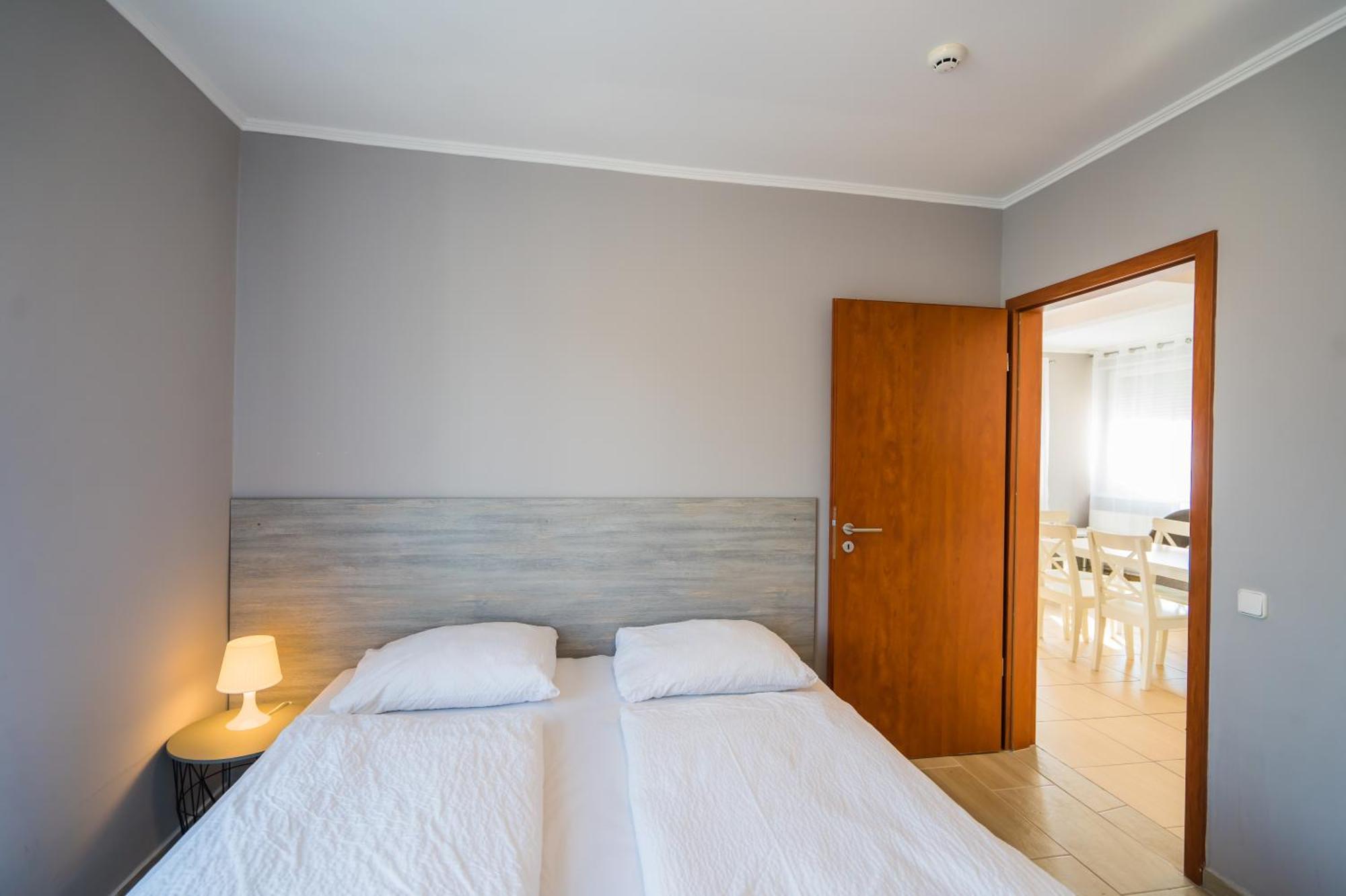 Riviera Apartmanhaz Siofok Ngoại thất bức ảnh