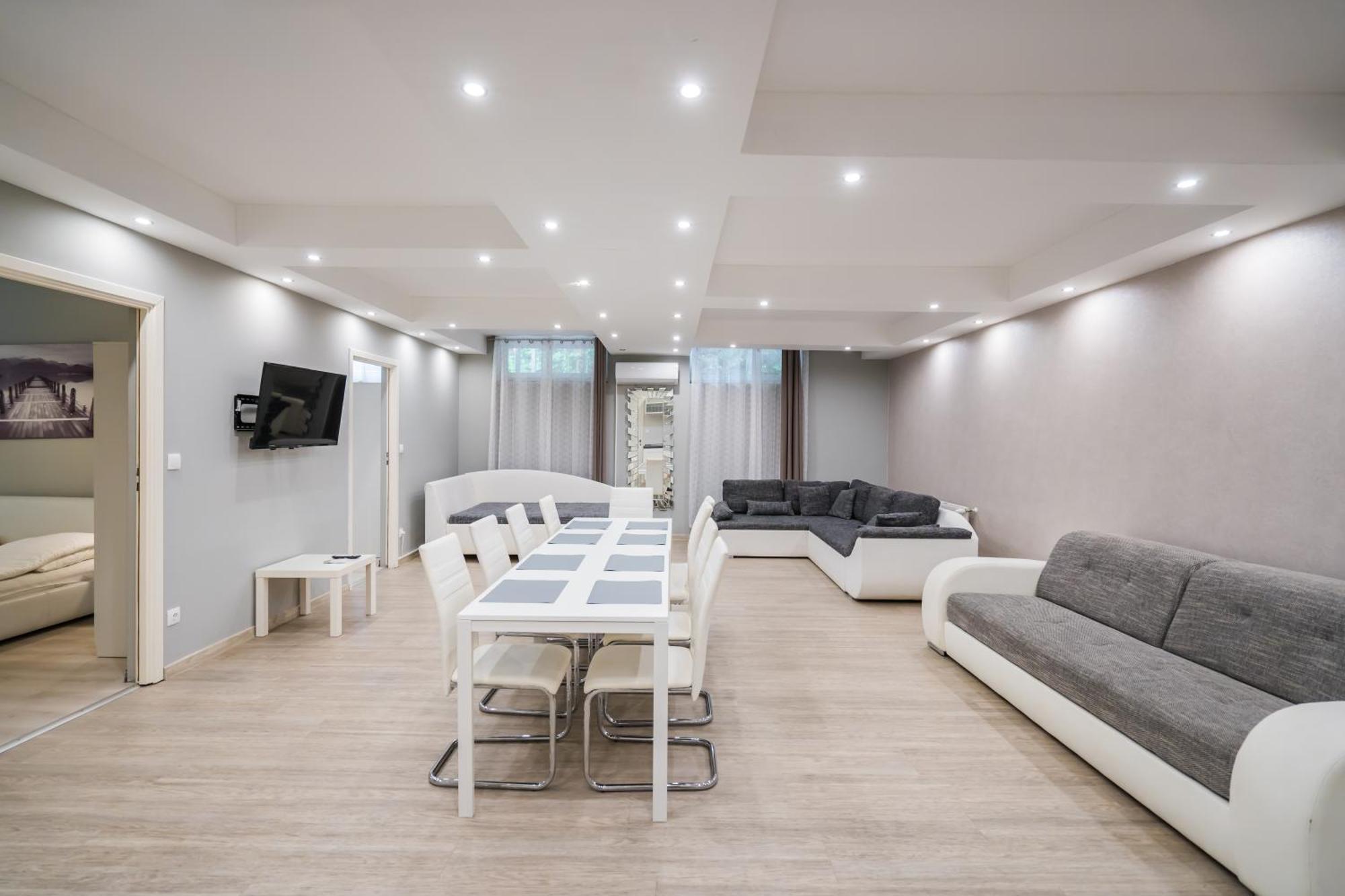 Riviera Apartmanhaz Siofok Ngoại thất bức ảnh
