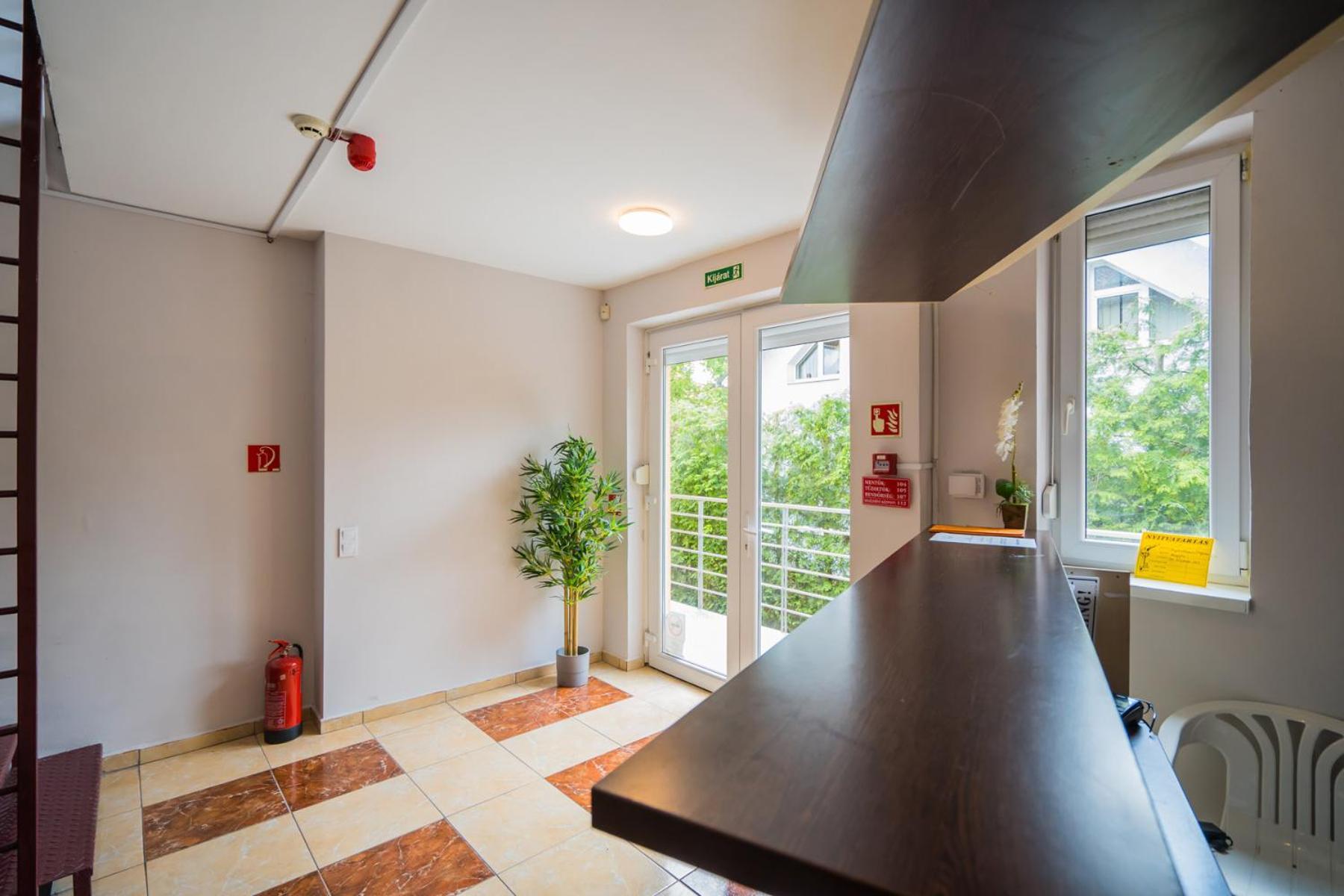 Riviera Apartmanhaz Siofok Ngoại thất bức ảnh